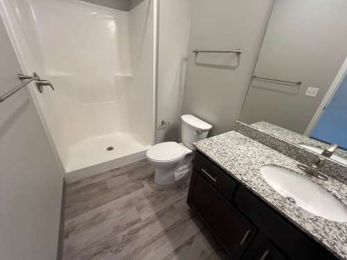 S Bed Clover Commons 224