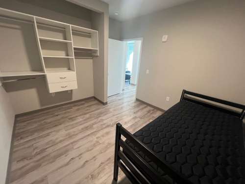 S Bed Clover Commons 330