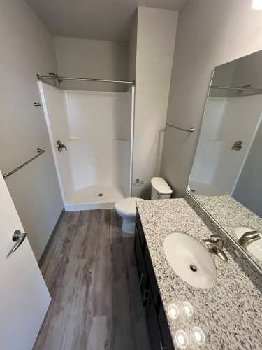 S Bed Clover Commons 89