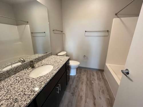 S Bed Clover Commons 161