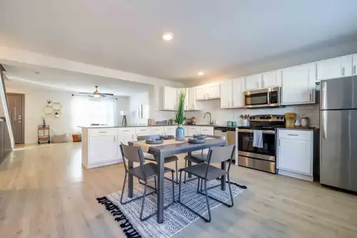 S Bed Copper Beech at San Marcos 16