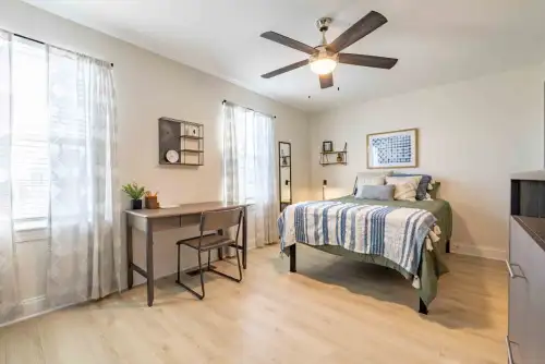 S Bed Copper Beech at San Marcos 18