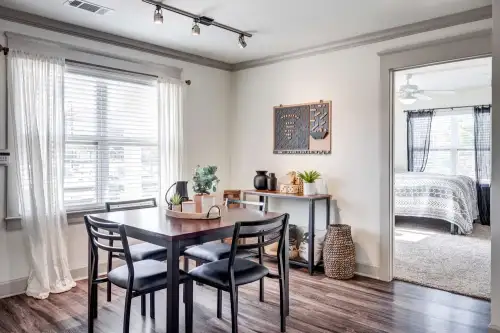 S Bed Redpoint San Marcos 21