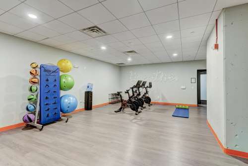 S Bed The Civic Philadelphia 19