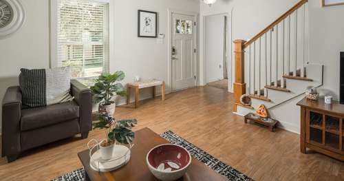 S Bed Cottages at San Marcos 99