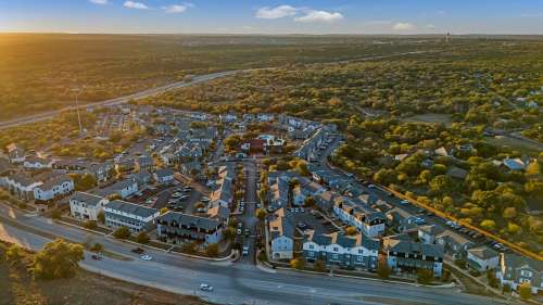 S Bed Cottages at San Marcos 86