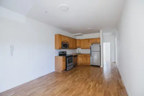 S Bed Baring Courts 1