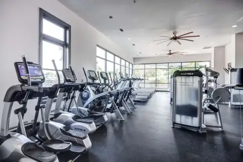 S Bed Redpoint San Marcos 9