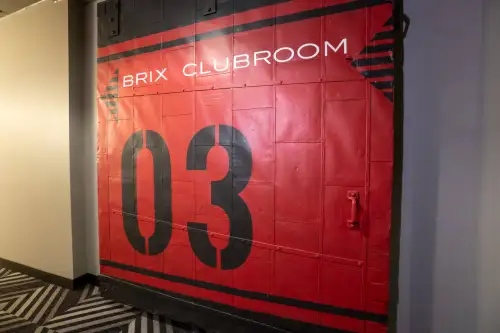 S Bed Brix Apartment Lofts 56