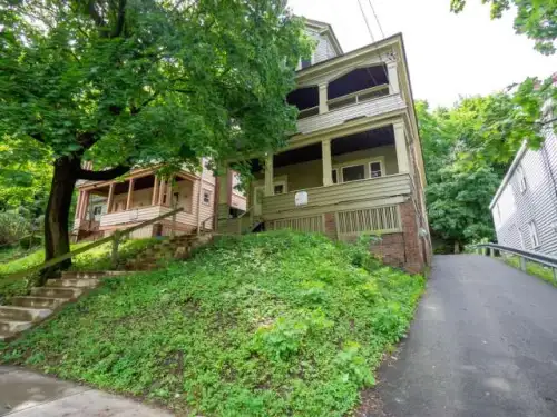 S Bed 716 Euclid Ave - Available 8/1/26 - Spacious First Floor Apa 1