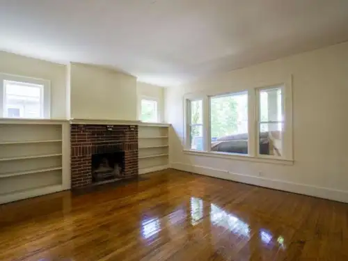 S Bed 716 Euclid Ave - Available 8/1/26 - Spacious First Floor Apa 6