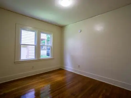 S Bed 716 Euclid Ave - Available 8/1/26 - Spacious First Floor Apa 8