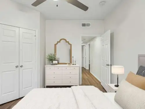 S Bed Lantower Round Rock 39