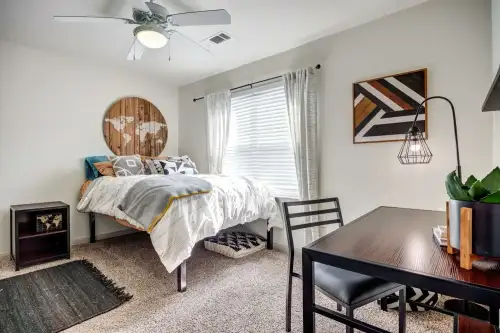 S Bed Redpoint San Marcos 23