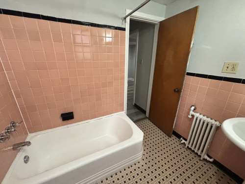 S Bed Royal Garden Apartments 41