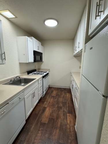 S Bed Stonegate Village Apartments & Townhomes 147