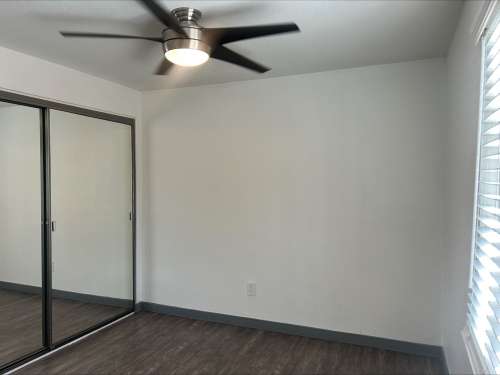 S Bed Uptown Fullerton 55