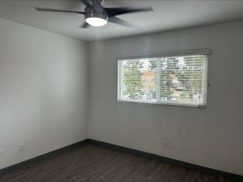 S Bed Uptown Fullerton 71