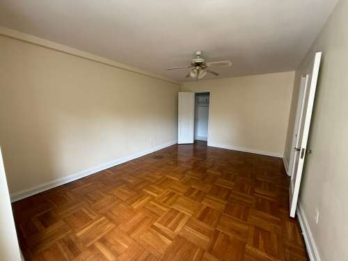 S Bed The Royal York Apartments 115