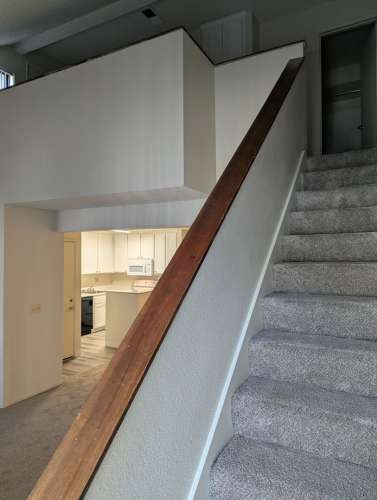 S Bed Eastlake Apartments 67