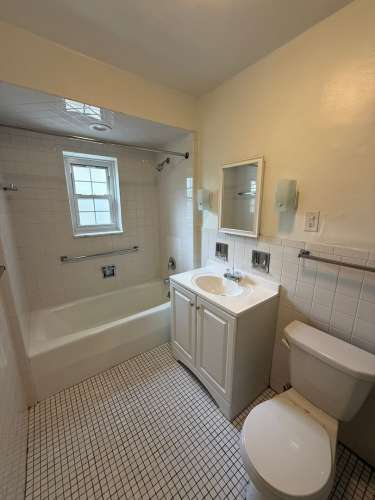 S Bed The Royal York Apartments 111