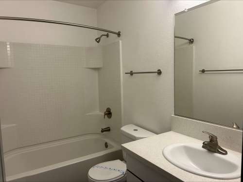 S Bed Uptown Fullerton 68