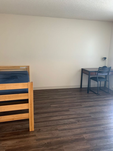 S Bed University Court 341