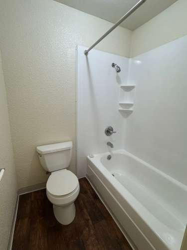 S Bed Stonegate Village Apartments & Townhomes 154