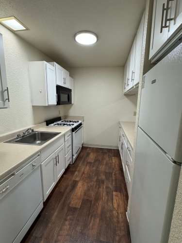 S Bed Stonegate Village Apartments & Townhomes 133