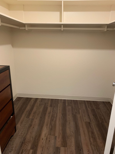 S Bed University Court 325