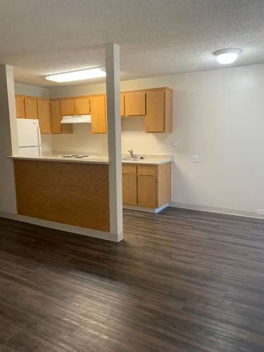 S Bed University Court 217