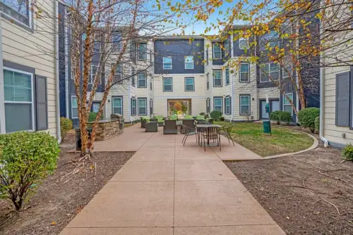 S Bed The Den Columbia 1