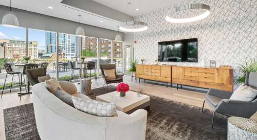 S Bed 2116 Chestnut 26