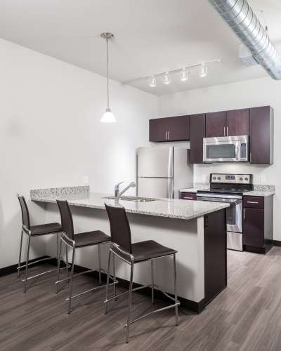 S Bed District Flats Columbia 7