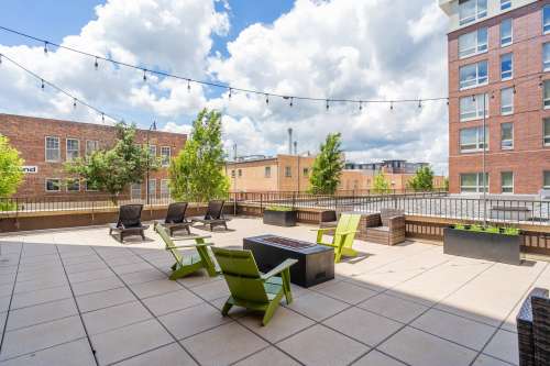 S Bed District Flats Columbia 17