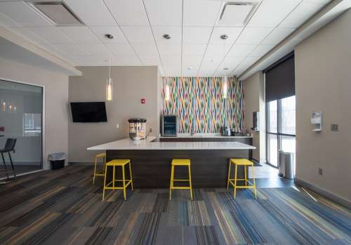 S Bed District Flats Columbia 35