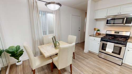 S Bed Cambridge House Apartments 156