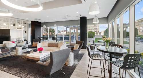 S Bed 2116 Chestnut 23