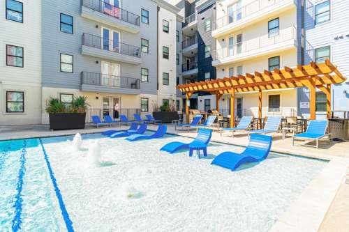 S Bed Pointe San Marcos 20