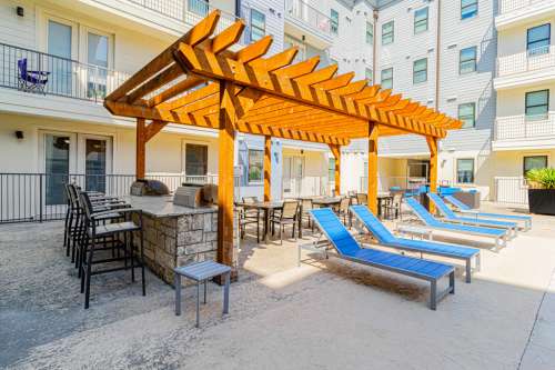 S Bed Pointe San Marcos 19