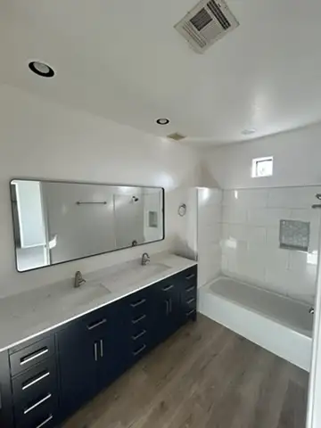 S Bed 1415 S Stanley Pl 14