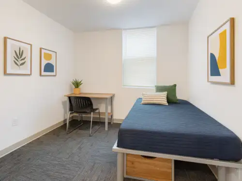 S Bed The Outlook 18