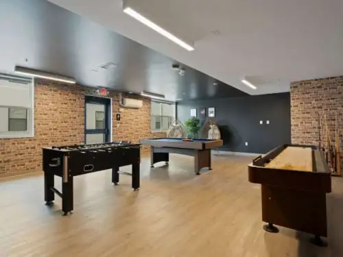 S Bed The Outlook 33