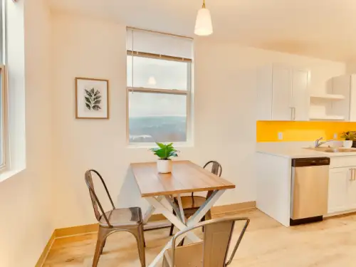 S Bed The Outlook 48