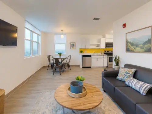 S Bed The Outlook 72