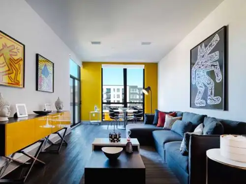 2025-12/UWM-MATC-MSOE-Apartment-Building-16853060.webp