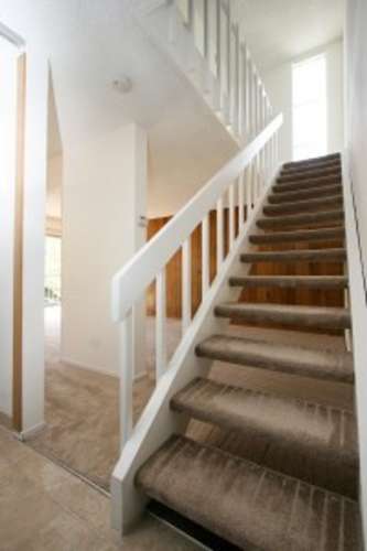 S Bed Viking Apartments LLC 23