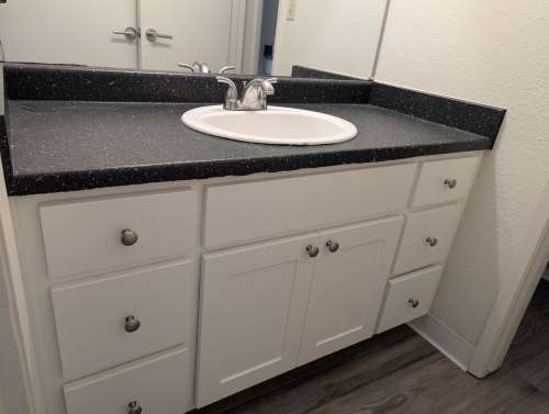 S Bed Eastlake Apartments 78