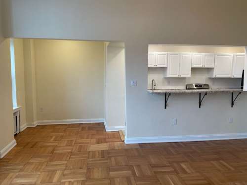 S Bed The Royal York Apartments 136