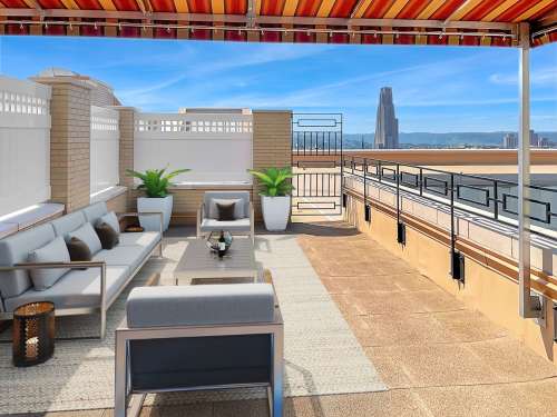 S Bed The Royal York Apartments 135